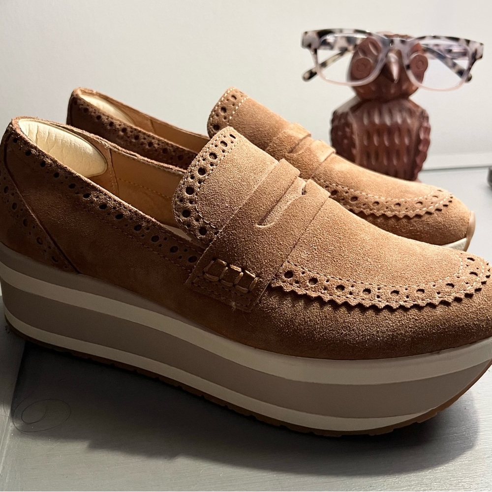 Dolce Vita Platform Loafers 👞